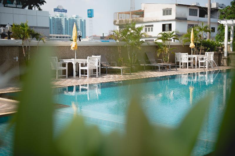Forum Park Hotel Bangkok Exterior foto
